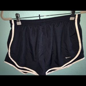 Nike Tempo Shorts (Navy)